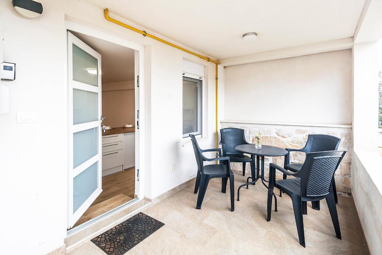 Studio & Apartment 'The Roots Apartments' Near Pula, Istria, Croatia Luaran gambar