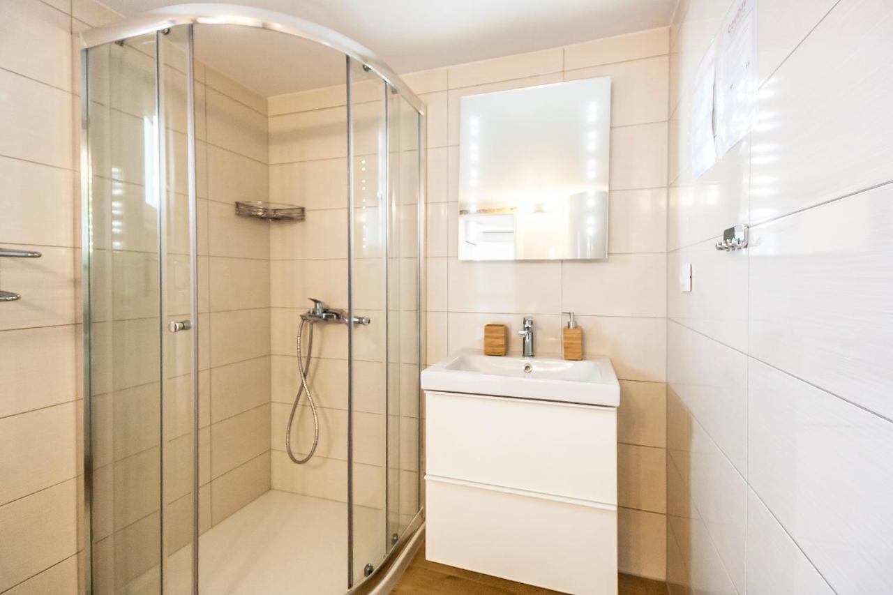 Studio & Apartment 'The Roots Apartments' Near Pula, Istria, Croatia Luaran gambar